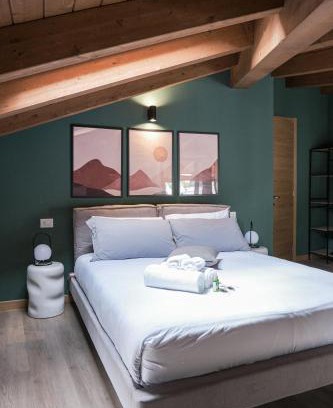 Tirano Apartment | CharmEscape OldTown - 6 min walk to BerninaExpress