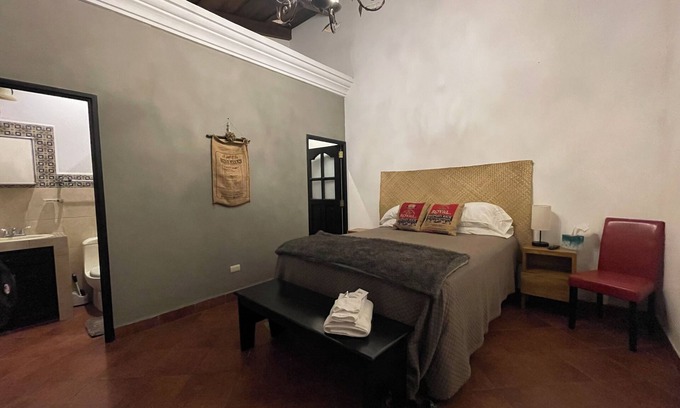 Antigua Guatemala House | Charming 1 bedroom with private bathroom, shared house in Antigua GT, with WiFi