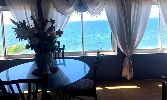 Point Blanche Apartment | Charming 1-Bed Apartment in Sint Maarten