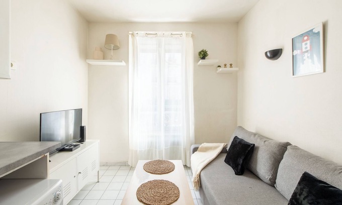 Epinettes Apartment | Charming 1-bedroom apartment near Montmartre neighborhood, only 1 min from metro