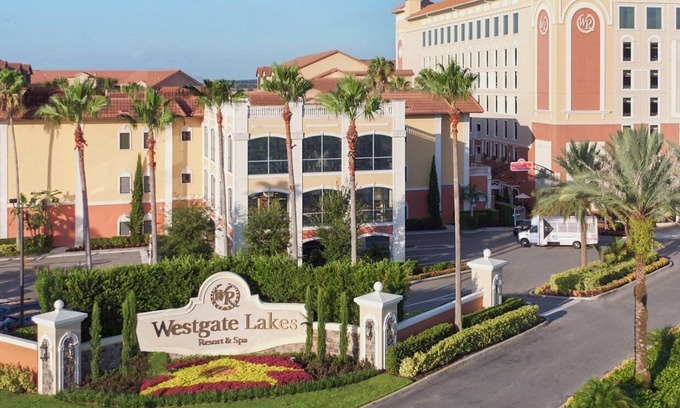Florida Central Atlantic Coast Apartment | Charming 1 bedroom with WiFi, AC in fabulous Orlando