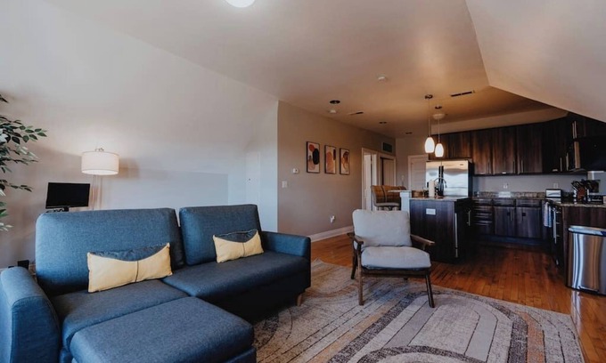 The Gate Apartment | Charming 1BR Retreat Opposite SSM SLU Hospital with Private Parking & Balcony