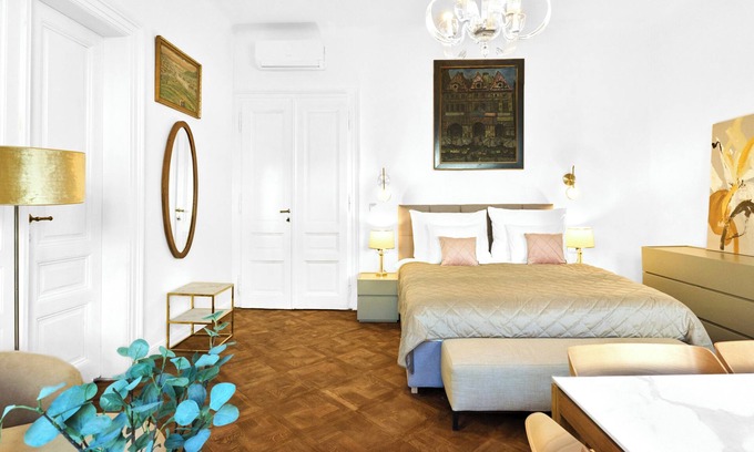 Prague 1 Apartment | Charming 2-bedroom Old Town apartment with WiFi, AC in marvelous Prague