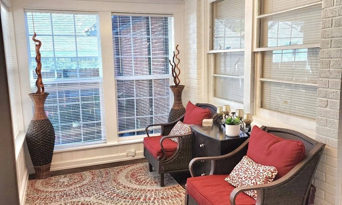 North Little Rock House | Charming 2 Bedroom Home Near Hospitals Downtown