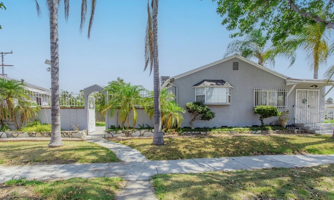 Monterey Park House | Charming 2-bedroom house in amazing Monterey Park with AC