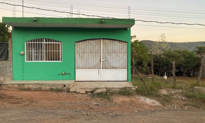 Mazatlan House | Charming 2-bedroom house with AC, WiFi in amazing Mazatlán