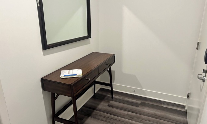 Mile Square Apartment | Charming 2-bedroom apartment in Indianapolis with AC, WiFi, fitness room