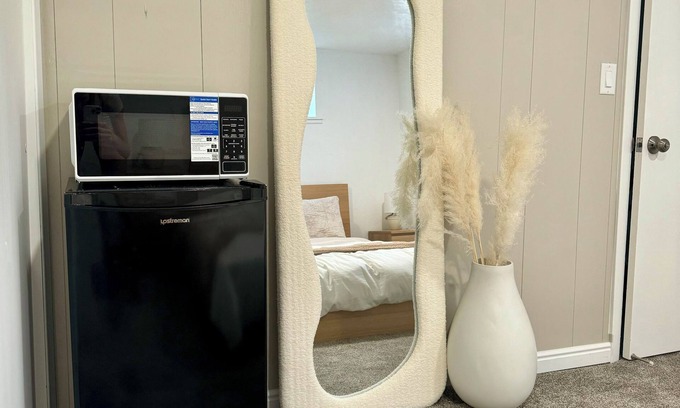 Mapleton Apartment | Charming 2 Bedroom Apartment in Mapleton