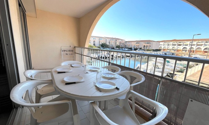 Sete Apartment | Charming 2-room cabin with parking and pet-friendly in Sète