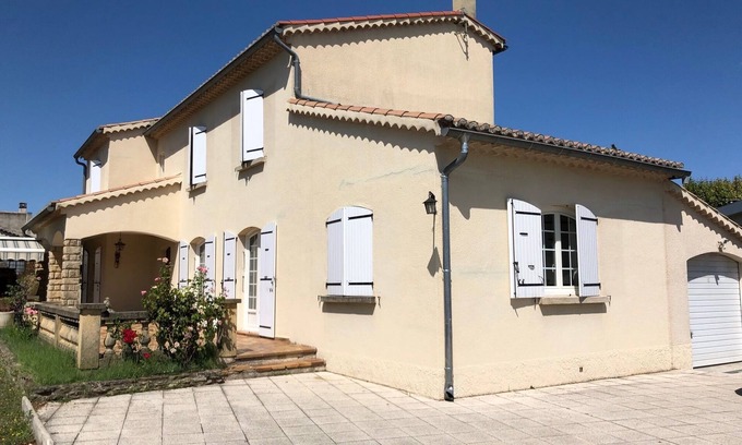 Bollene Villa | Charming 220m² Villa, 5 bedrooms, pool (heated), in Provence, 4-star * rated