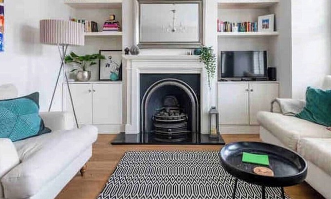Mortlake Apartment | Charming 2B2B Maisonette with private garden and parking