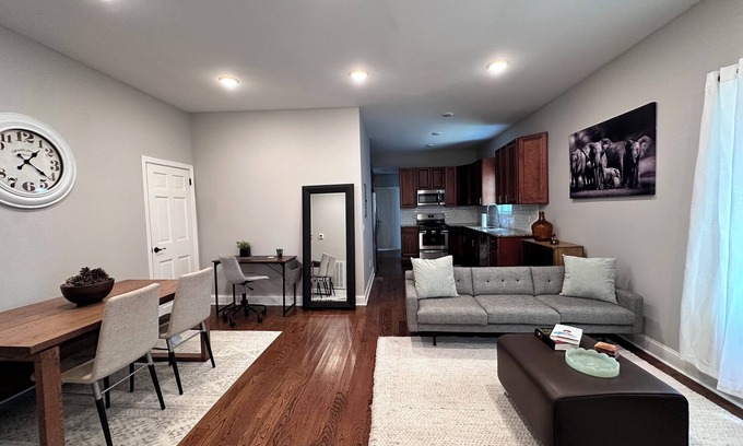 Rahway House | Charming 2bedroom Apt walking distance to Downtown Rahway & Train Station to NYC