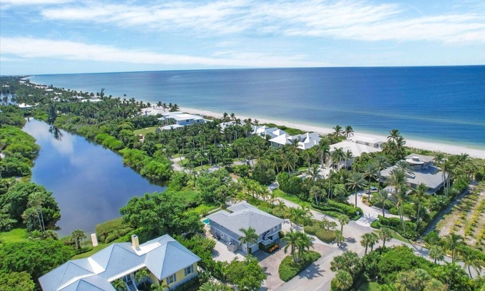 Boca Grande House | Charming 2BR home with pool view in Boca Grande's North End, perfect for relaxation.