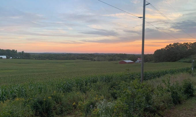 Rock Falls House | Charming 3-bedroom fully renovated house in peaceful country setting