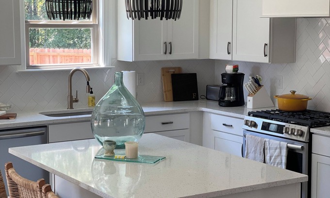 Auburn - Opelika House | Charming 3-bedroom game day house in Auburn, AL. family friendly
