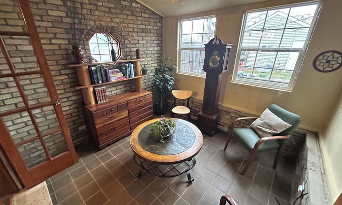 Milwaukee House | Charming 3-bedroom house in marvelous Milwaukee.