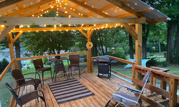 Erie House | Charming 3-bedroom home with off street parking