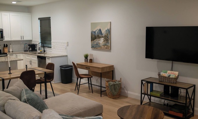 Woodruff House | Charming 3-bedroom house in Woodruff with Garage and Fenced Yard