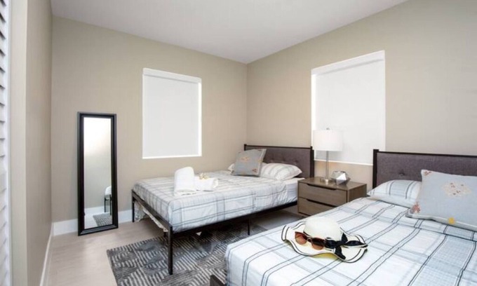 Coral Terrace House | Charming 3-bedroom house with AC, WiFi in lovely Miami