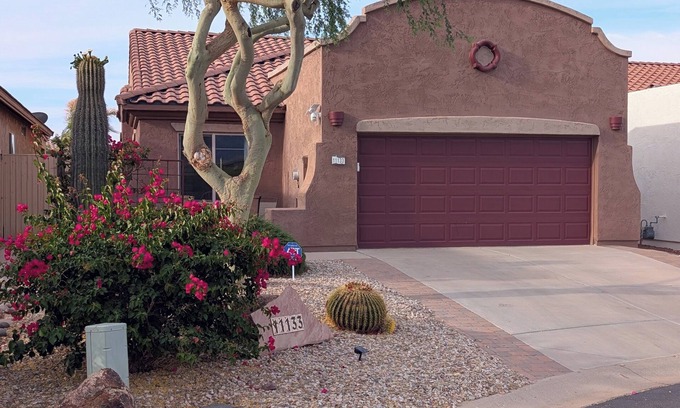 Gold Canyon House | Charming 3-bedroom house in Gold Canyon with 1 gigabit WiFi and amazing views