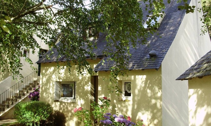 Ploemel House | Charming 3-Room House in Ploemel - Near Beaches & Golf - Ideal for Families & Pets