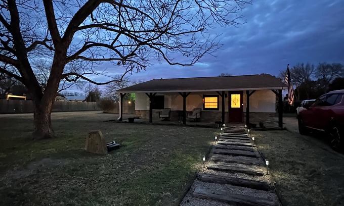 Castroville House | Charming 4-bedroom house with AC, WiFi in enchanting Castroville