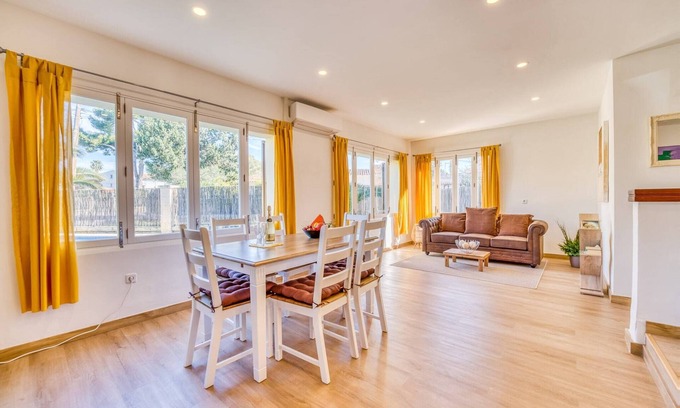 Alcudia House | Charming Alcudia Holiday Home