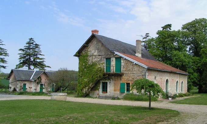 Ternay House | Charming all comfort Gite in the park of the Loire Valley château