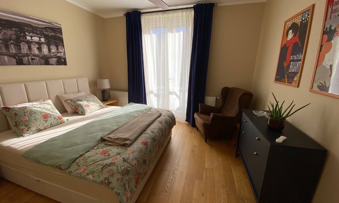 Mala Strana Apartment | Charming apartment at Charles Bridge, Lesser Town, historical heart of Prague