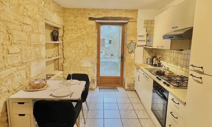 Sarlat-la-Caneda Historic Center Apartment | Charming apartment with private entrance in the heart of Sarlat's historic center