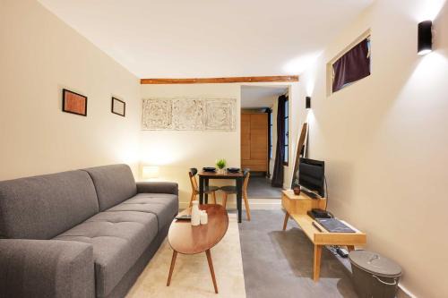 Quartier Sainte-Avoye Apartment | Charming apartment - 1BR- 4P- Arts et métiers