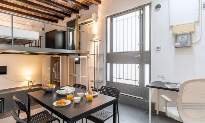 Sant Pere Apartment | Charming Apartment in Barceloneta 🌊☀️