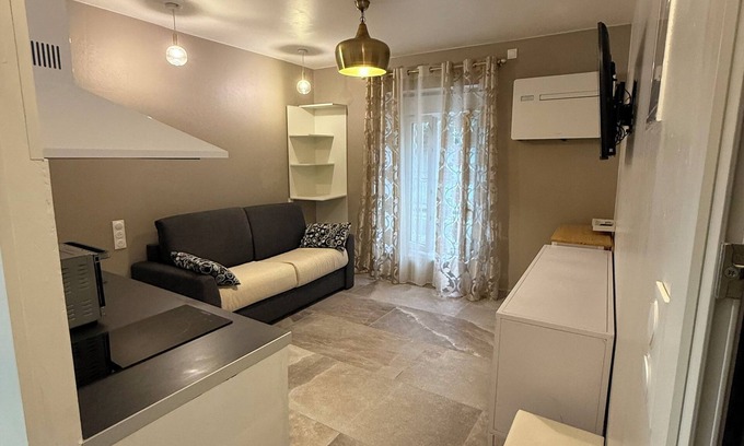 Cite Apartment | Charming apartment in the center of Narbonne