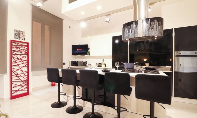 Esquilino Apartment | Charming apartment with WiFi, closed to Colosseo and Santa Maria Maggiore.