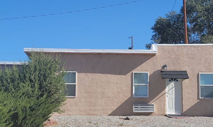 Nambe Pueblo House | “Charming Brand-New 1-Bedroom Home in Velarde — Minutes from Taos!”