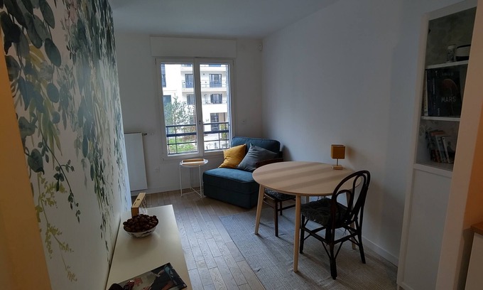 Les Puces de Saint-Ouen Apartment | Charming cocoon of 34 m² near Paris