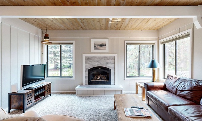 Sun Valley Condo | Charming condo with WiFi, deck, fireplace, shared pool, hot-tub, and sauna