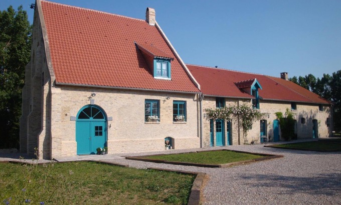Quaedypre Cottage | Charming Cottage Near Bergues