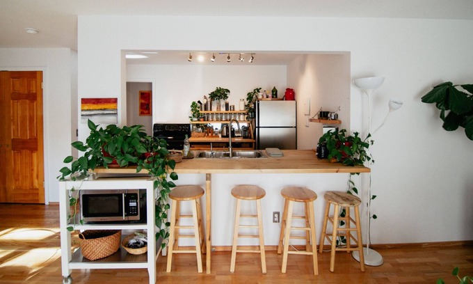 Whittier Condo | Charming Danish 'Hygge'-Home in the heart of Boulder