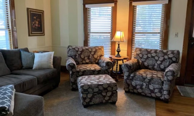 East Jordan House | Charming East Jordan home 15 min to Boyne & Charlevoix! Visiting nurses discount