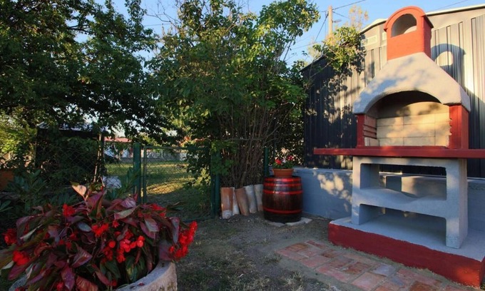 Ripenda Verbanci House | Charming family-friendly 2-bedroom house in welcoming Labin