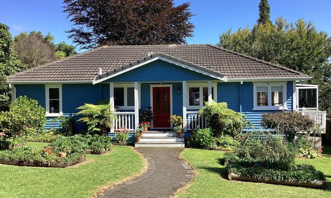 Lynmore House | Charming family home close to lakes and mountain biking