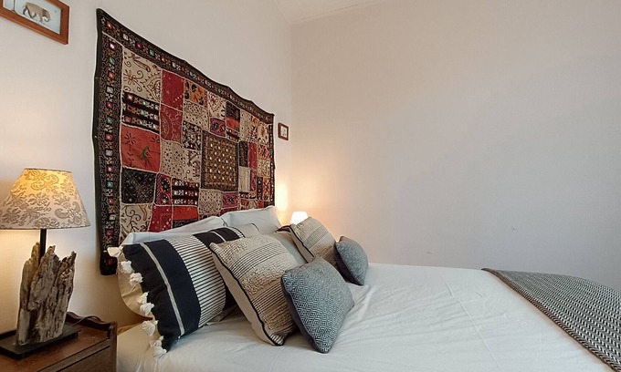 Saint-Brevin-l'Ocean House | Charming Beach House for 5 - Close to Amenities, 3 Bedrooms, BBQ, Parking, Near Main Beach