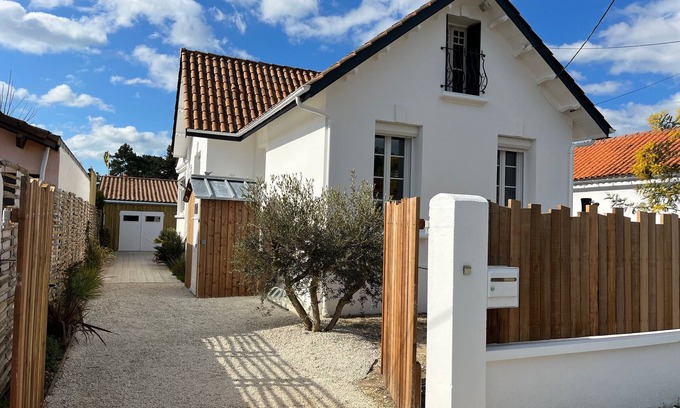 Boyardville House | Charming renovated house in Boyardville, private garden and independent studio