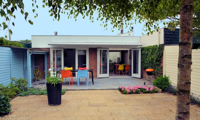 Municipality of Noordwijk House | Charming Garden Retreat