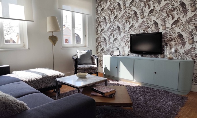 Poteries Apartment | Charming gîte, free parking, welcome by the owner.