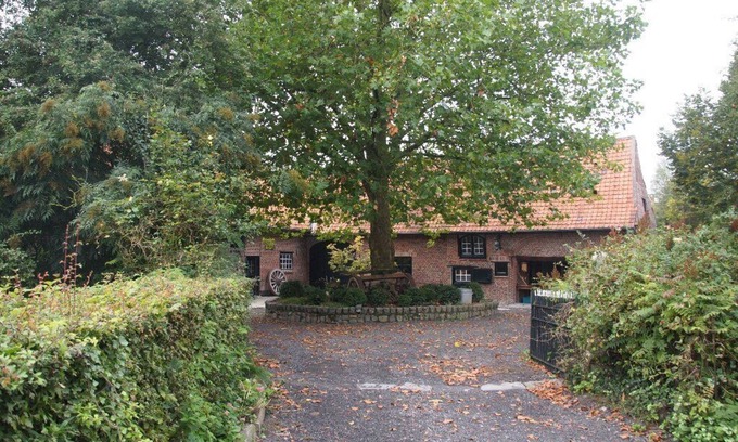 Wevelgem Other | Charming holiday home for 10 people