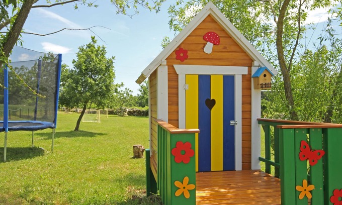 Sveti Petar u Sumi Villa | Charming house for kids with parents on 3000 m2 of land in green countryside :)