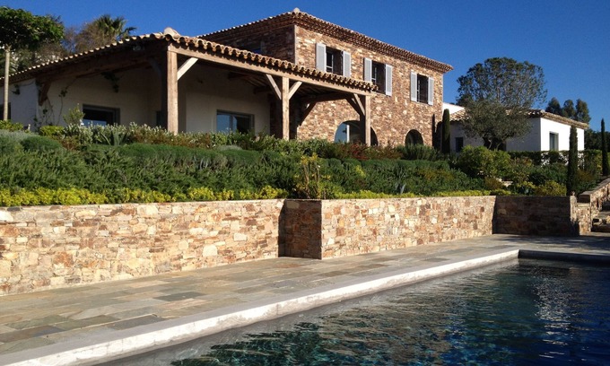La Nartelle House | Charming house, 180° sea view, heated swimming pool
