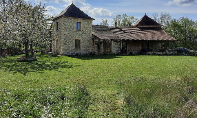 Bouzic House | Charming house near Daglan